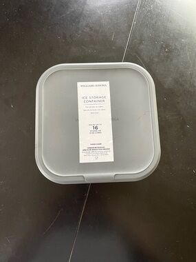 Williams Sonoma Ice Storage Container
